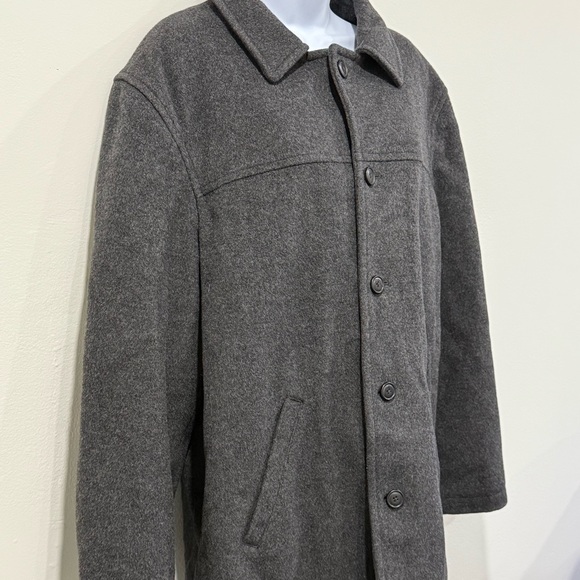 J.Crew Grey Wool Coat – Men’s Medium – 80% Wool – Excellent - Picture 2 of 12
